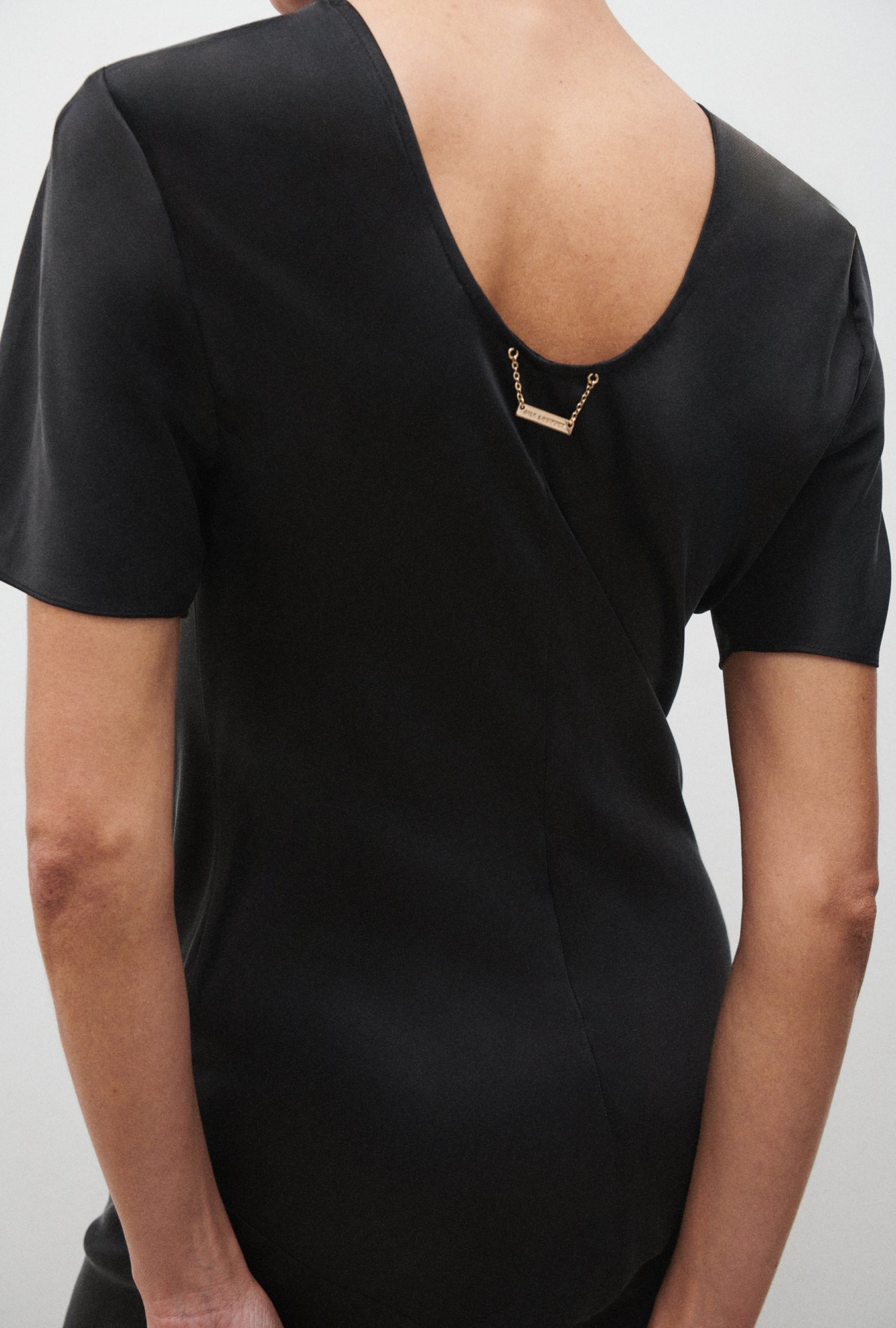 Short Sleeve Bias Dress Black