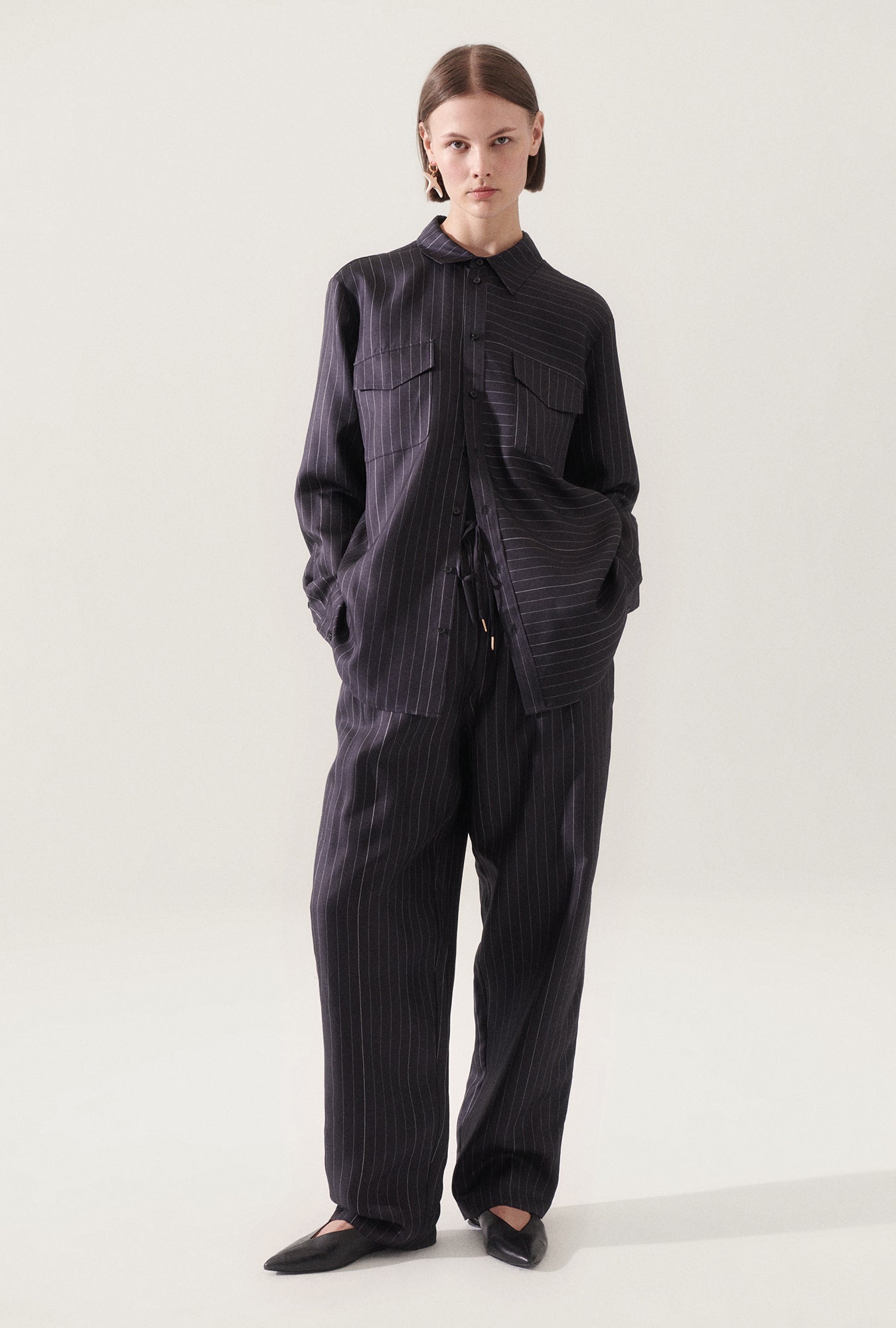 Twill Boyfriend Shirt Pinstripe Black / White
