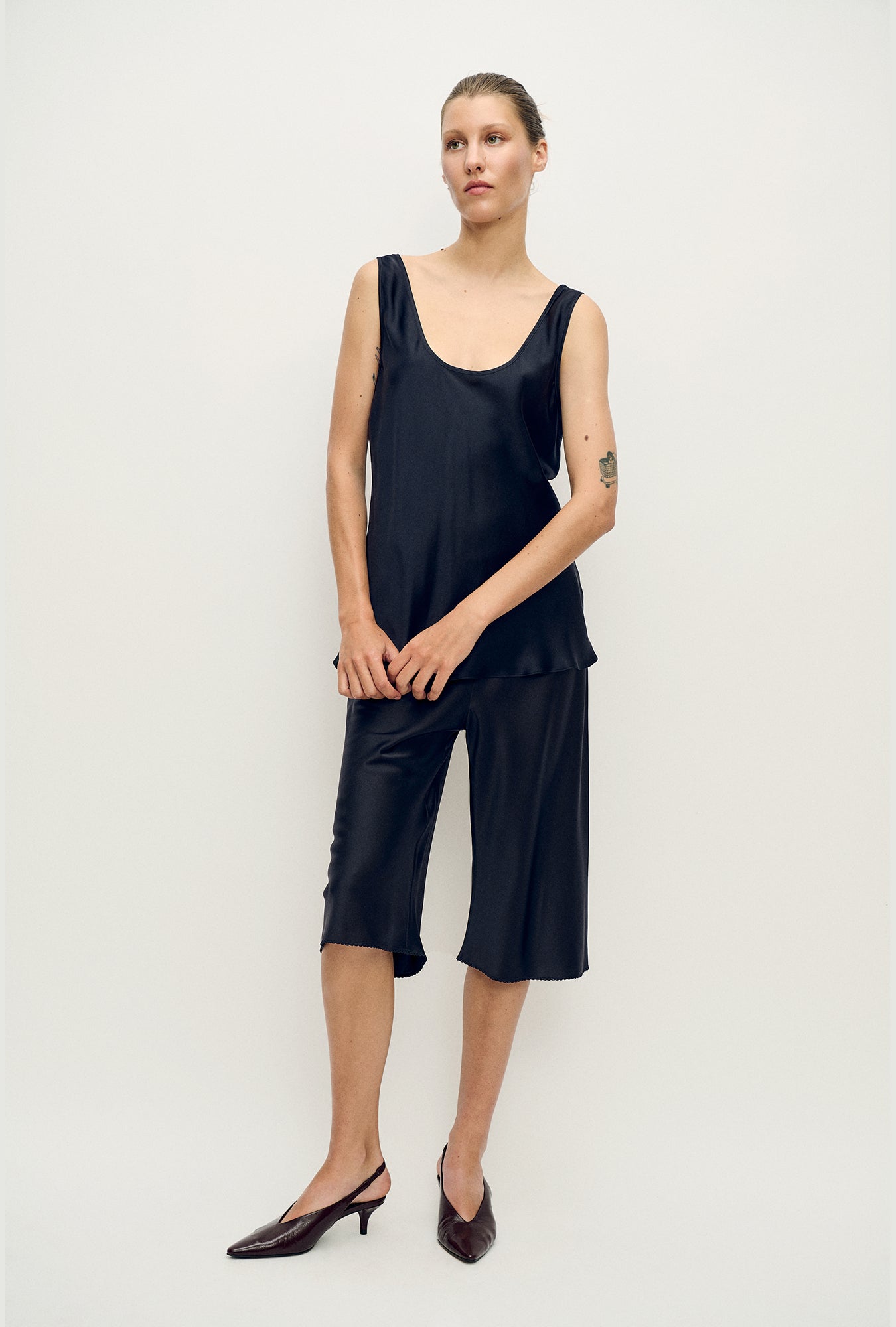 Pedal Pusher Black Satin