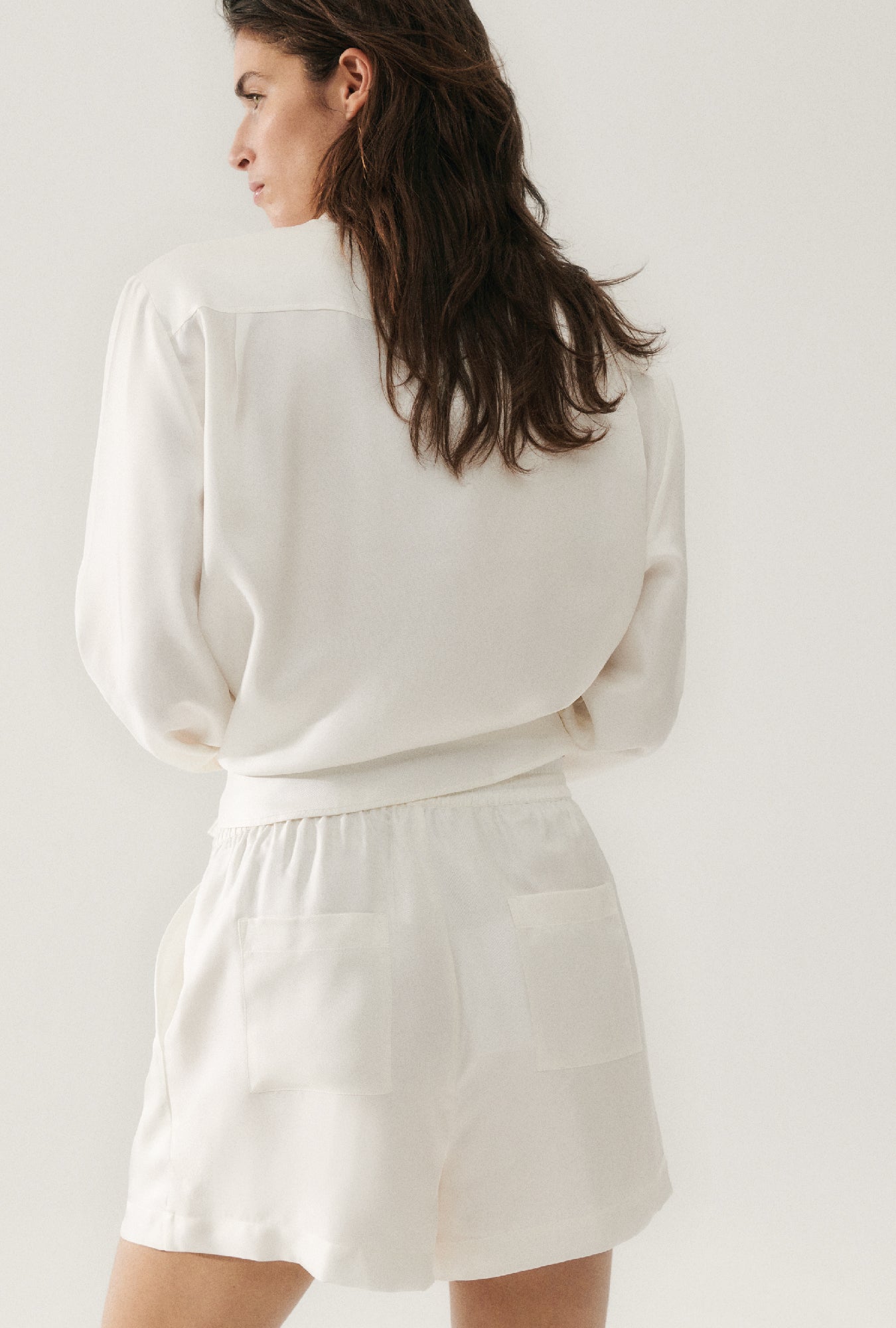Twill Slouch Shorts White
