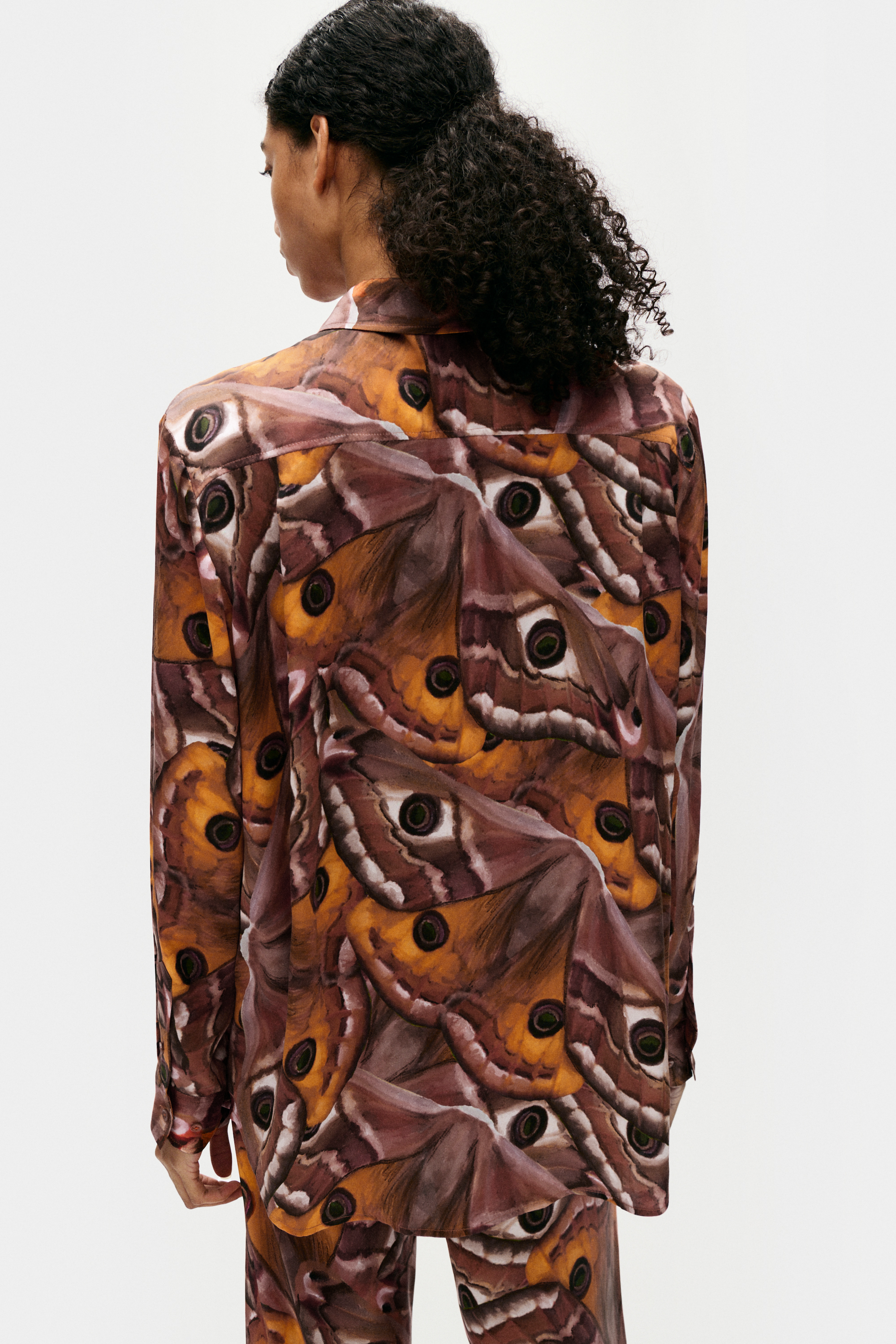 Boyfriend Shirt Wingspan