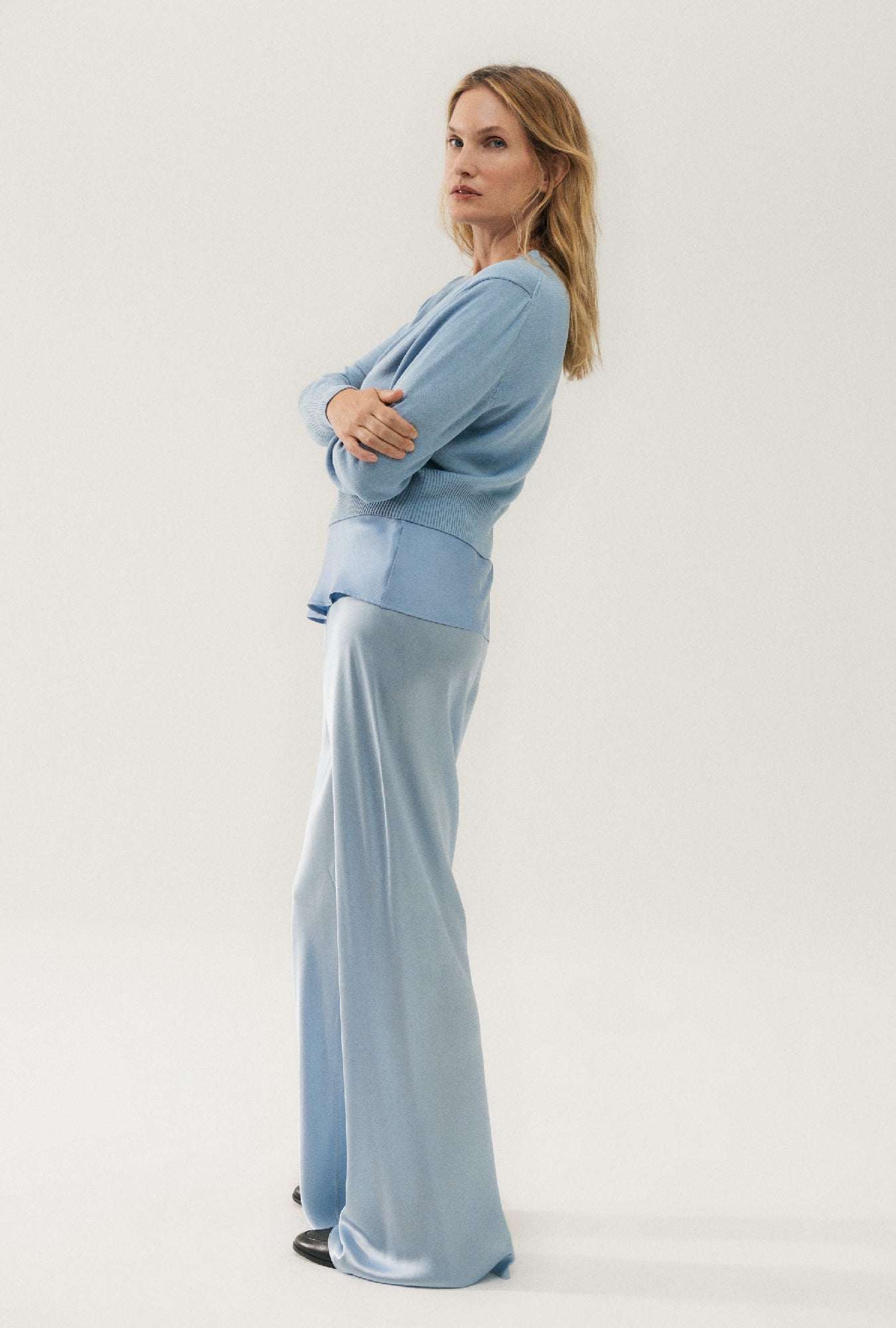 Cropped Cardigan Sky