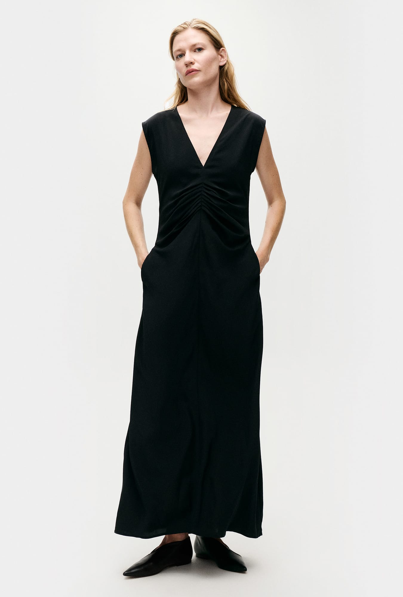Habotai Pleated Dress Black