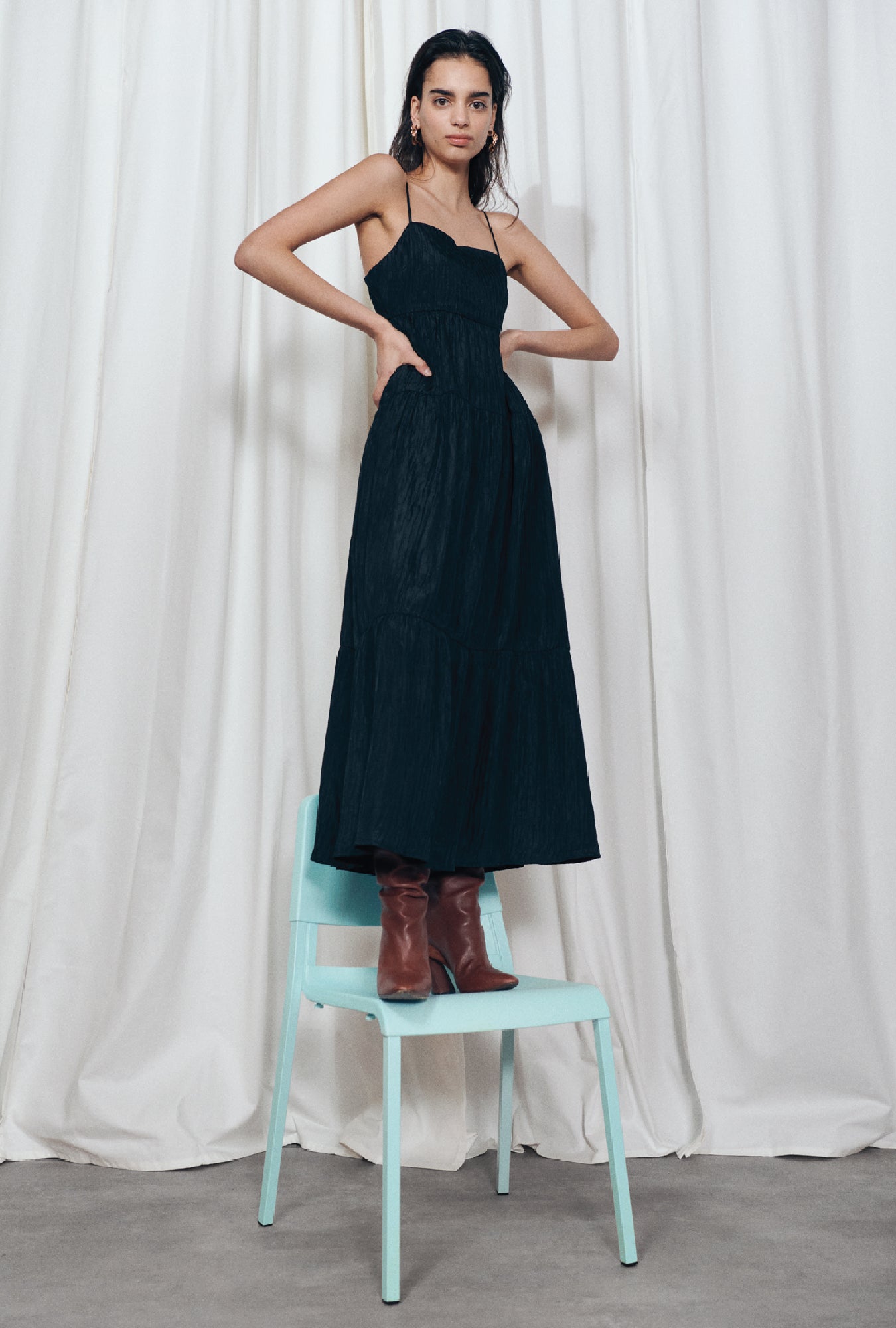 Crinkle Bounce Dress Black