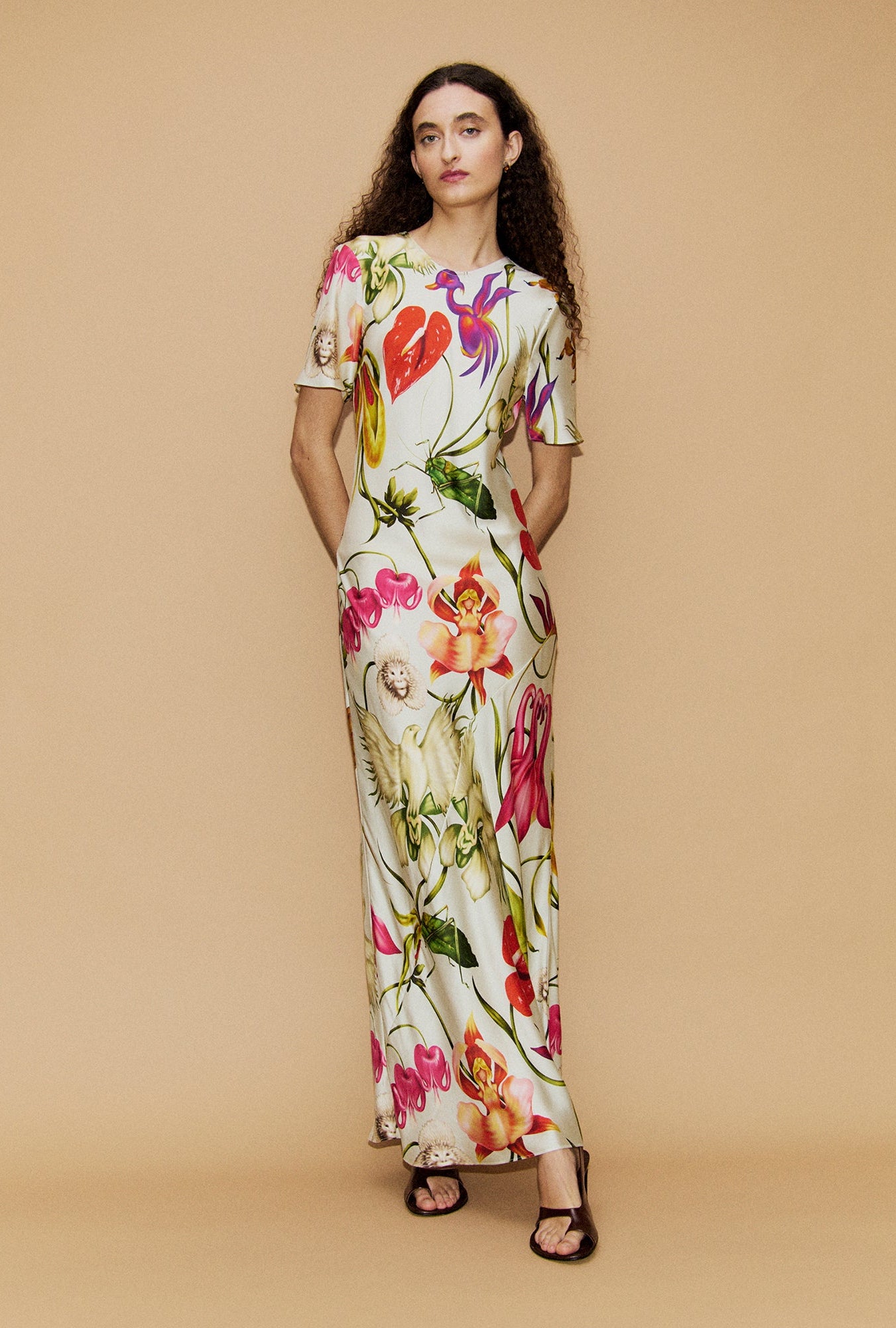 Short Sleeve Bias Dress Wonderland