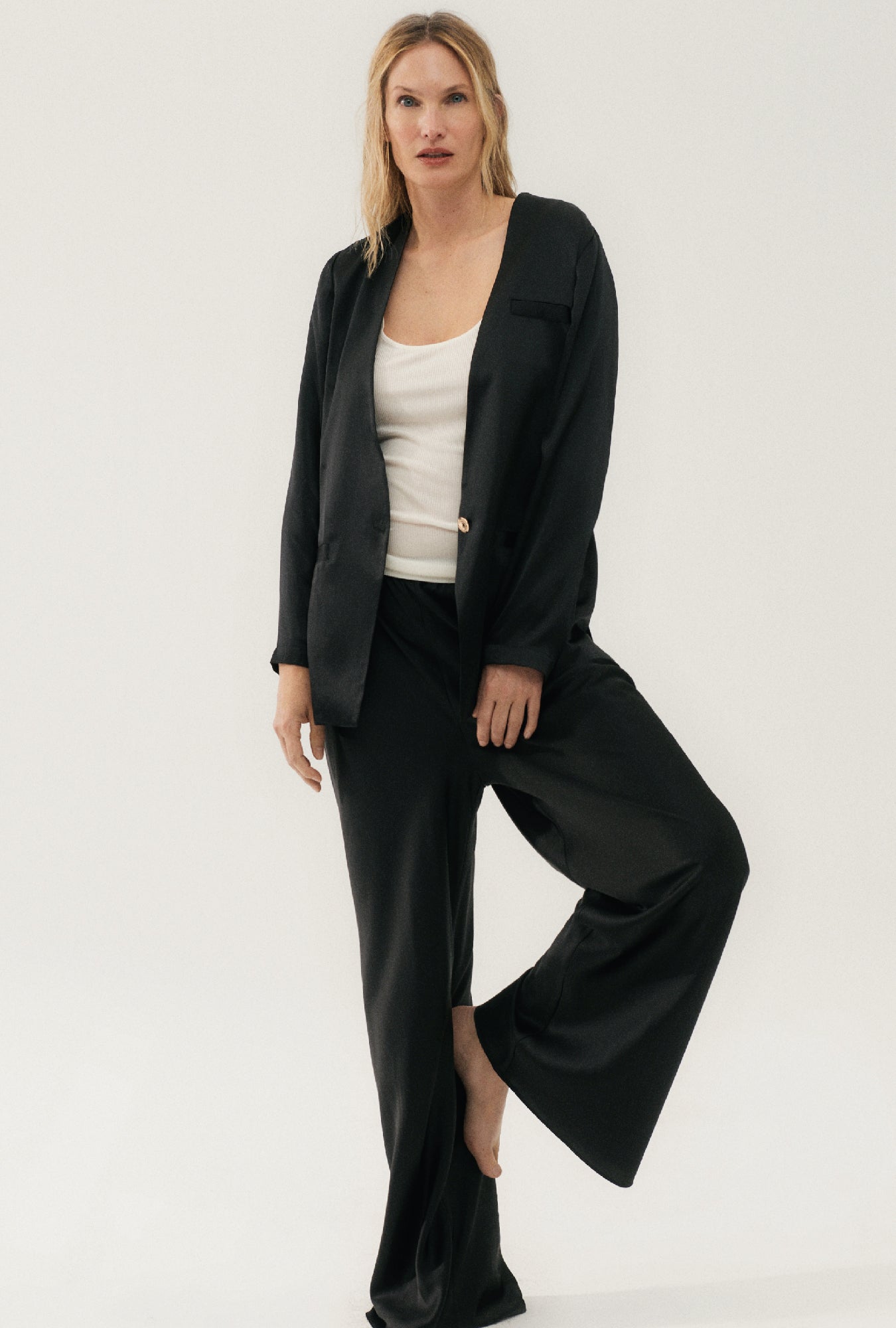 Collarless Blazer Black