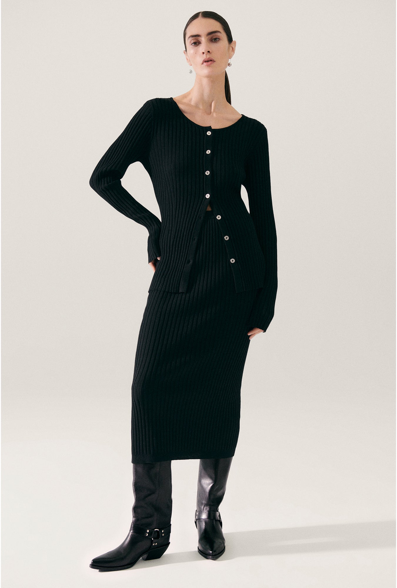 Ribbed Cardigan Black