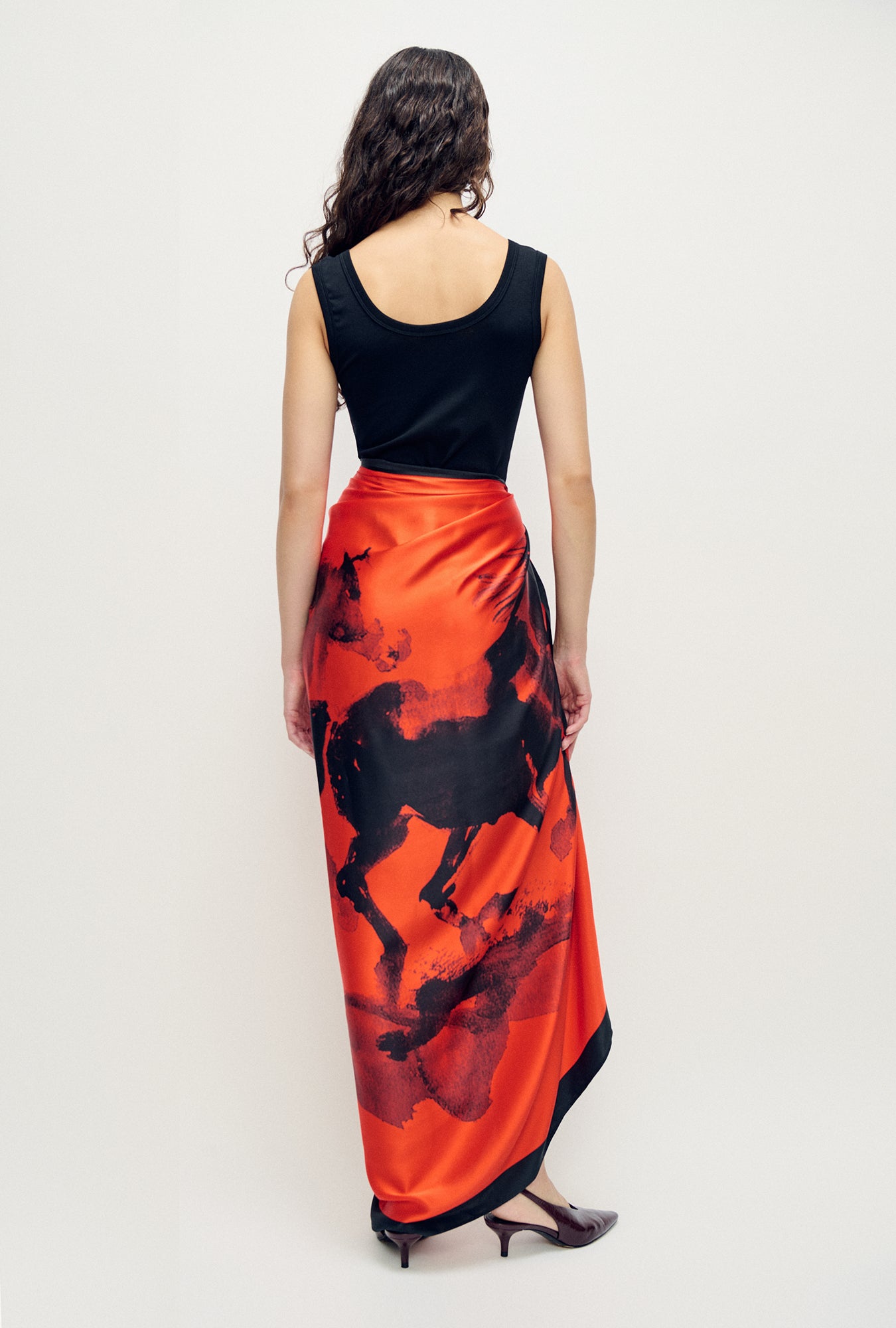 Pareo Year of The Horse