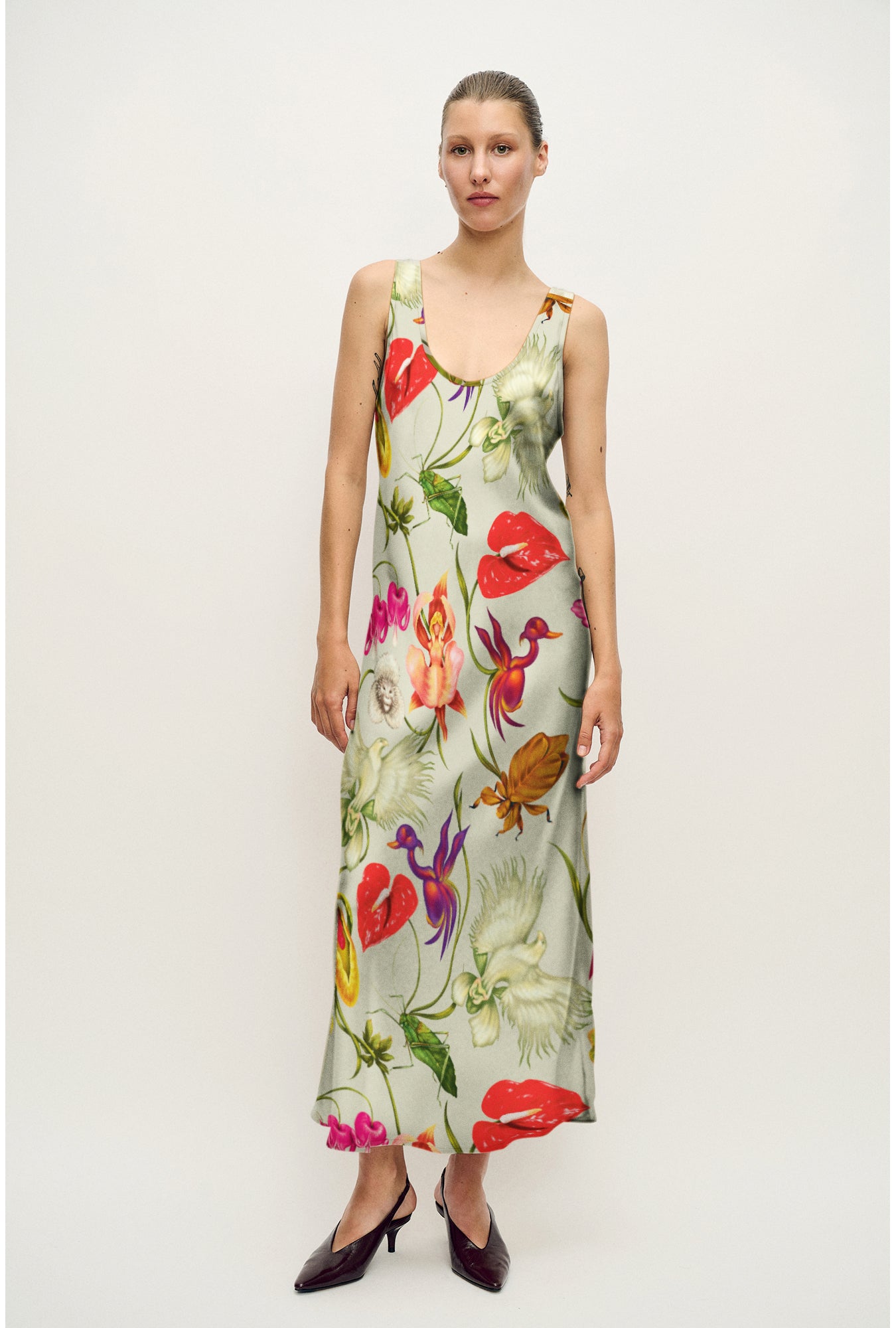 Scoop Neck Dress Wonderland